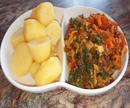 Boiled Potatoes with Vegetable Sauce